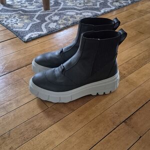 Sorel Black and Gray Men's Boots